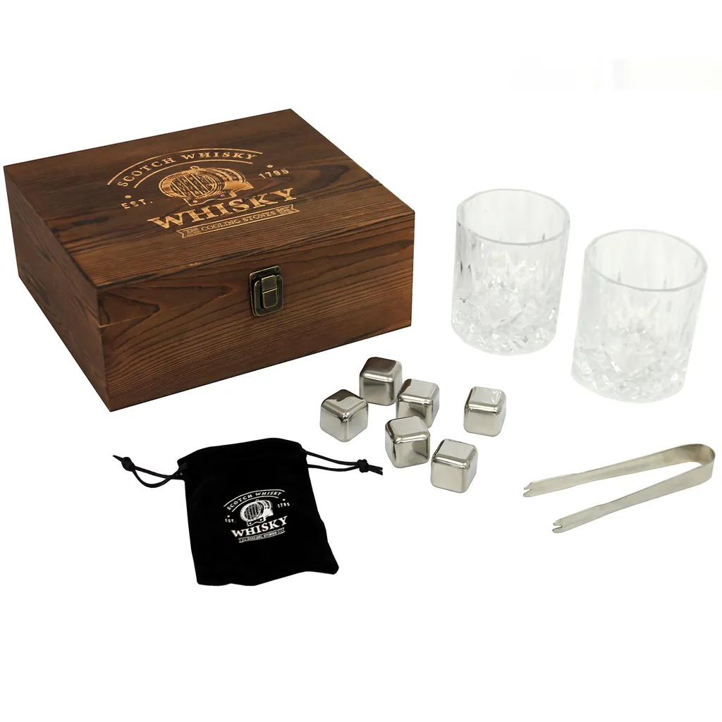 Whisky Geschenk-Set Mit 2 Gläsern, Eiswürfeln Aus Edelstahl, Zange, Samtbeutel In Einer Schönen Holzbox 3 Whisky Geschenk-Set Mit 2 Gläsern, Eiswürfeln Aus Edelstahl, Zange, Samtbeutel In Einer Schönen Holzbox – Bild 3