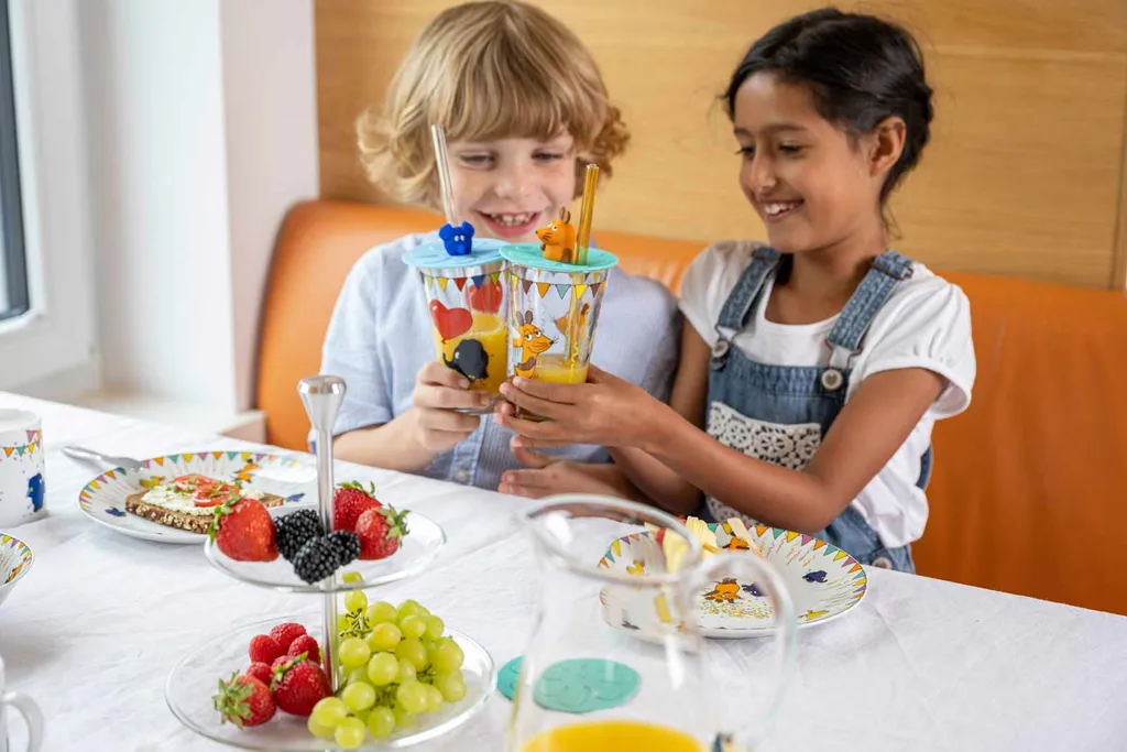 Leonardo Trinkset Bambini Maus Muffin, 3-tlg., Wasserglas, Untersetzer, Deckel, Trinkglas, Glas, 200 Ml, 021705 9 Leonardo Trinkset Bambini Maus Muffin, 3-tlg., Wasserglas, Untersetzer, Deckel, Trinkglas, Glas, 200 Ml, 021705 – Bild 9