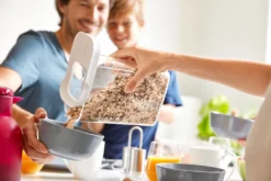 Emsa Schüttdose / Trockenvorratsdose OPTIMA 1,6 Liter 27 Emsa Schüttdose / Trockenvorratsdose OPTIMA 1,6 Liter -Qualitätsladen Für Geschirr 2294176c6163c3d83e295681f7ae16a6