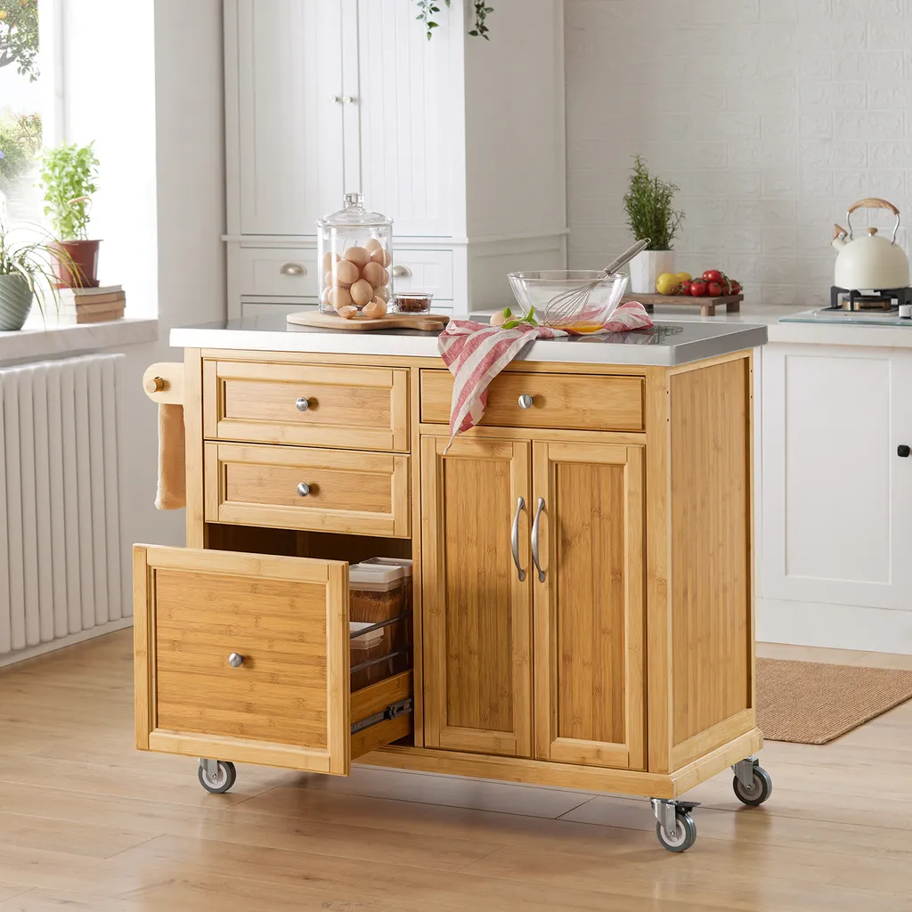 SoBuy FKW70-N Küchenwagen Servierwagen Kücheninsel Küchenschrank Aus Bambus Mit Edelstahlarbeitsplatte BHT Ca.: 115x92x46cm 4 SoBuy FKW70-N Küchenwagen Servierwagen Kücheninsel Küchenschrank Aus Bambus Mit Edelstahlarbeitsplatte BHT Ca.: 115x92x46cm – Bild 4