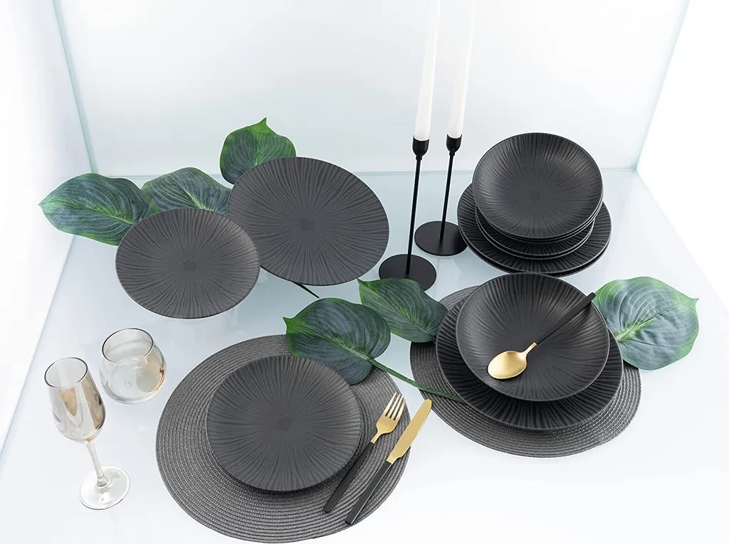 CreaTable 23211 Tafelservice Elements Collection Vesuvio Black Für 4 Personen, Steinzeug, Schwarz/grau (1 Set, 12-teilig) 16 CreaTable 23211 Tafelservice Elements Collection Vesuvio Black Für 4 Personen, Steinzeug, Schwarz/grau (1 Set, 12-teilig) – Bild 16