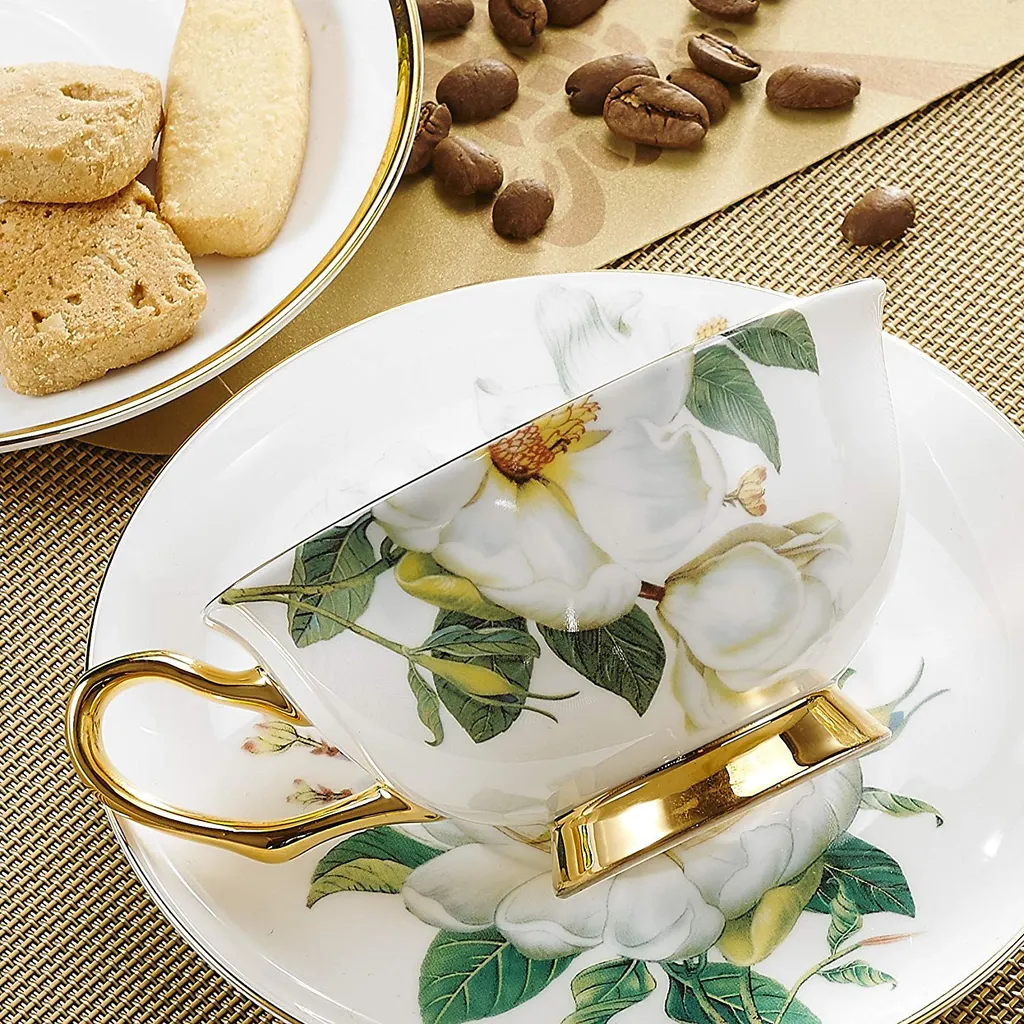 Panbado Floral Kaffeetassen Aus Premium Bone China Porzellan, Beinhaltet 1 Tassen 200 Ml, 1 Untertassen, Und 1 Löffel 3 Panbado Floral Kaffeetassen Aus Premium Bone China Porzellan, Beinhaltet 1 Tassen 200 Ml, 1 Untertassen, Und 1 Löffel – Bild 3