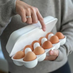 Koziol - Eggs To Go Eierkarton 23 Koziol - Eggs To Go Eierkarton -Qualitätsladen Für Geschirr 6e66e5e42b4a7d77bd27963eb6352854