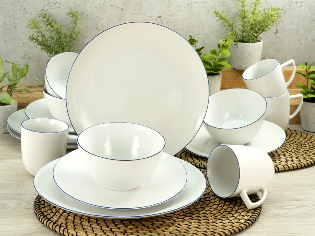 CreaTable 22456 Kombiservice Enjoy Blue Line Für 4 Personen, Porzellan, Weiß (1 Set, 16-teilig) 3 CreaTable 22456 Kombiservice Enjoy Blue Line Für 4 Personen, Porzellan, Weiß (1 Set, 16-teilig) – Bild 3