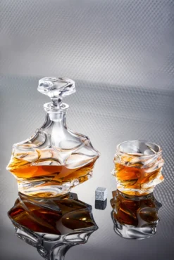 Echos Whiskyset | Whiskygläser | 7-Teiliges Whiskeyset | Geschenkset 20 Echos Whiskyset | Whiskygläser | 7-Teiliges Whiskeyset | Geschenkset -Qualitätsladen Für Geschirr a76e5f999d817da16275440c6a8535a1