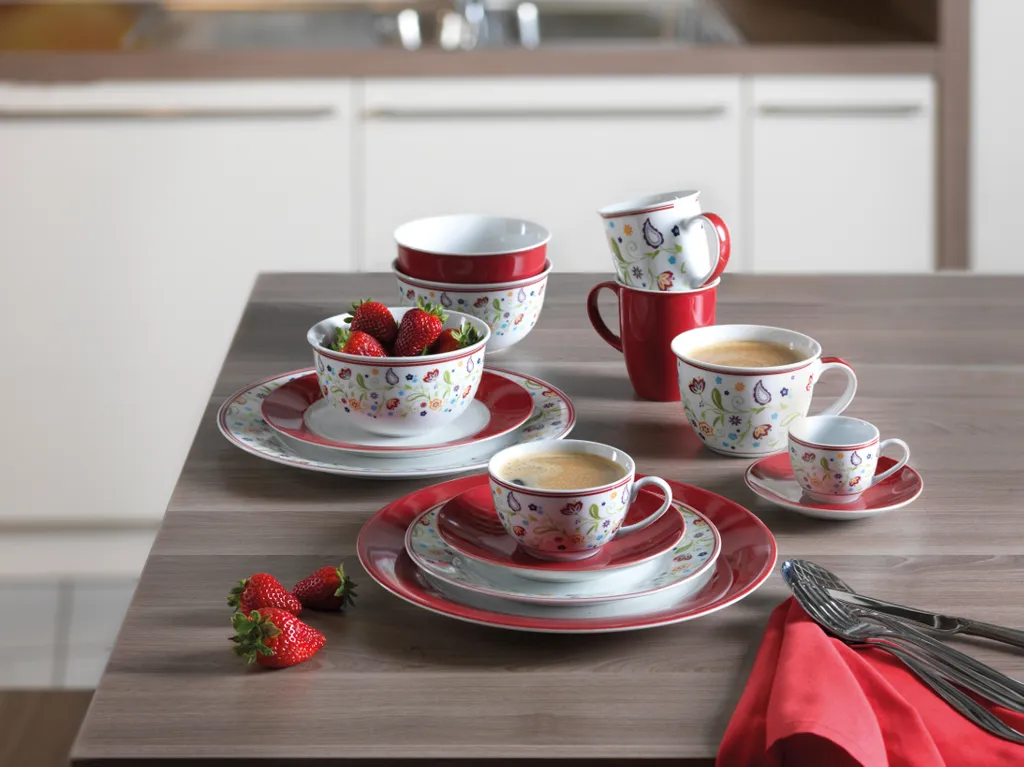 Flirt Kaffeeservice Doppio 18-teilig Mit Rotem Rand, Porzellan 2 Flirt Kaffeeservice Doppio 18-teilig Mit Rotem Rand, Porzellan – Bild 2