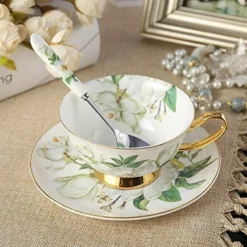 Panbado Floral Kaffeetassen Aus Premium Bone China Porzellan, Beinhaltet 1 Tassen 200 Ml, 1 Untertassen, Und 1 Löffel 9 Panbado Floral Kaffeetassen Aus Premium Bone China Porzellan, Beinhaltet 1 Tassen 200 Ml, 1 Untertassen, Und 1 Löffel -Qualitätsladen Für Geschirr c200b7e0c9ae383509b3df3d77bb46c8