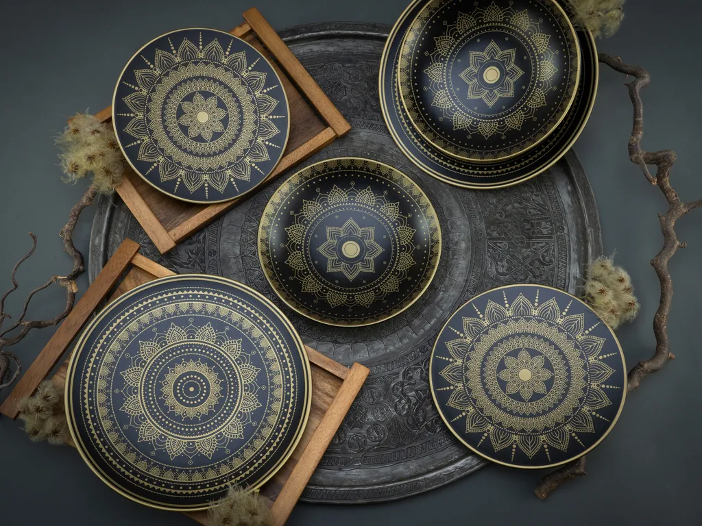 CreaTable 23588 Tafelservice Mandala Für 4 Personen, Steinzeug, Schwarz/gold (1 Set, 12-teilig) 2 CreaTable 23588 Tafelservice Mandala Für 4 Personen, Steinzeug, Schwarz/gold (1 Set, 12-teilig) – Bild 2
