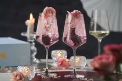 LEONARDO Weinglas 560ml Love, Klar, 2-teilig (1 Set) 23 LEONARDO Weinglas 560ml Love, Klar, 2-teilig (1 Set) -Qualitätsladen Für Geschirr d2cbbba5ef133a615bc20e34d840750d