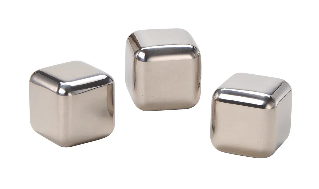 Whisky Geschenk-Set Mit 2 Gläsern, Eiswürfeln Aus Edelstahl, Zange, Samtbeutel In Einer Schönen Holzbox 9 Whisky Geschenk-Set Mit 2 Gläsern, Eiswürfeln Aus Edelstahl, Zange, Samtbeutel In Einer Schönen Holzbox – Bild 9