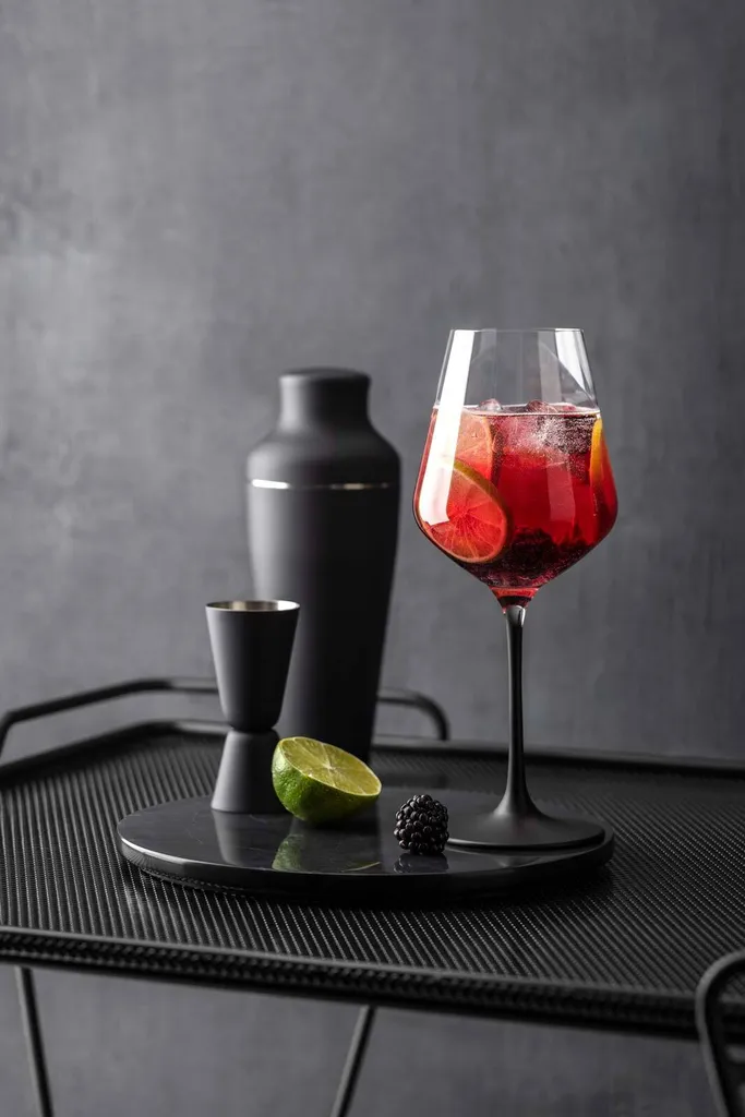 Villeroy & Boch Rotweinkelch, Manufacture Rock Klar,schwarz, 4 Tlg. 11 Villeroy & Boch Rotweinkelch, Manufacture Rock Klar,schwarz, 4 Tlg. – Bild 11